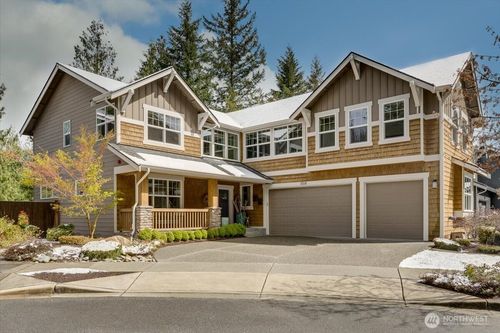 3556 Se 16th St, North Bend, WA, 98045-8693 | Card Image