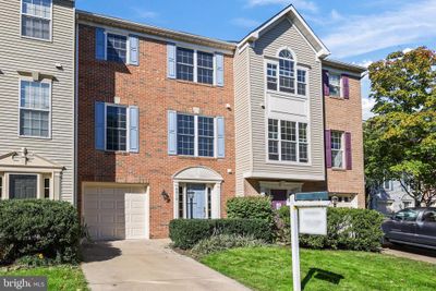 6518 Kelsey Point Circle, Townhouse with 3 bedrooms, 2 bathrooms and null parking in ALEXANDRIA VA | Image 2