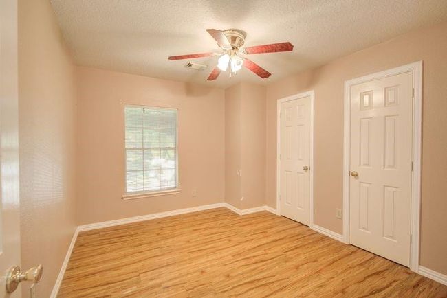 2917 Veva Dr, House other with 4 bedrooms, 3 bathrooms and 2 parking in Pearland TX | Image 26