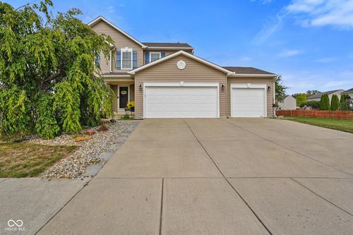 3735 Newberry Rd, Plainfield, IN, 46168-7356 | Card Image