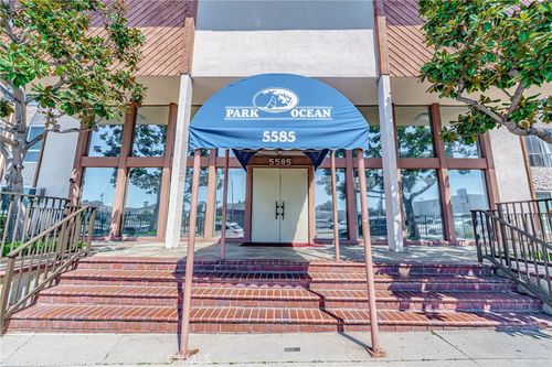 329-5585 E Pacific Coast Hwy, Long Beach, CA, 90806-6238 | Card Image