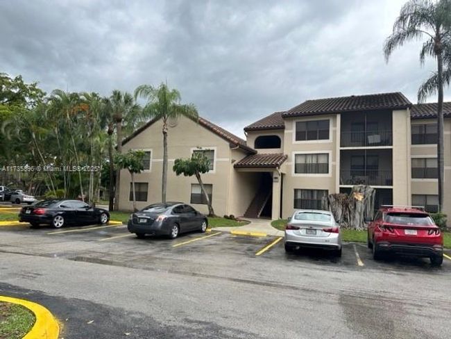 APT-11 - 4521 W Mcnab Rd, Condo with 2 bedrooms, 2 bathrooms and null parking in Pompano Beach FL | Image 25