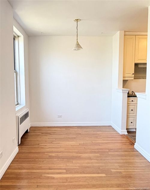 7h-5715 Mosholu Avenue, New York, NY, 10471 | Card Image