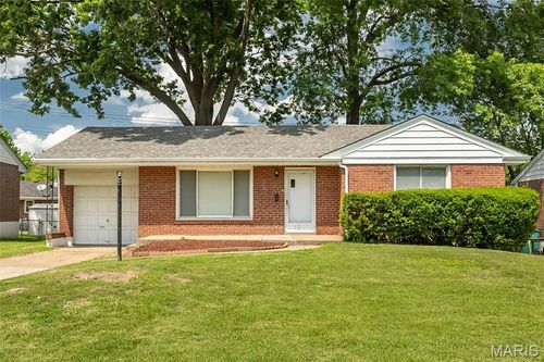 1225 Newark Dr, Saint Louis, MO, 63137-1217 | Card Image