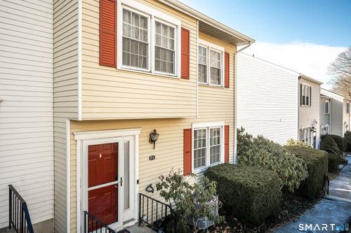 unit-17-6-55 Mill Plain Rd, Danbury, CT, 06811-5157 | Card Image