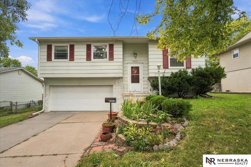 9023 Grand Ave, Omaha, NE, 68134-2735 | Card Image