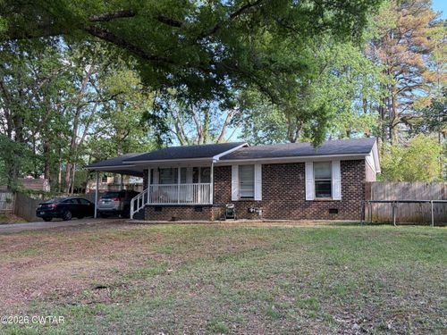429 Regina Dr, Henderson, TN, 38340-9423 | Card Image