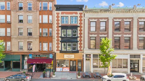 2b-140 Grand St, Waterbury, CT, 06702-1909 | Card Image