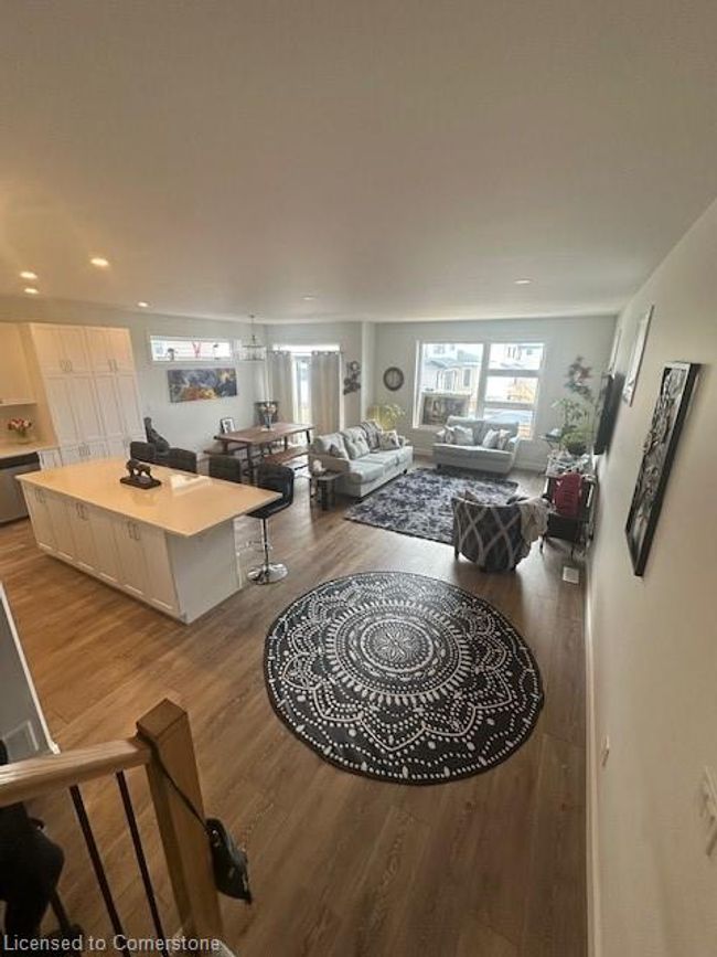 13 Erie Crt, House other with 4 bedrooms, 3 bathrooms and 6 parking in Amherstview ON | Image 7