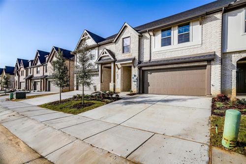 6911 Yellow Hammer Way, Arlington, TX, 76001-4301 | Card Image