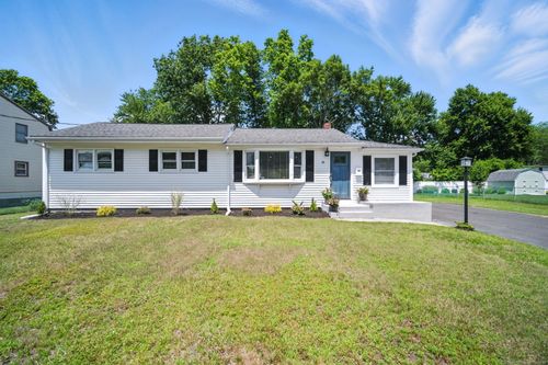 18 Pierce St, Enfield, CT, 06082-5008 | Card Image