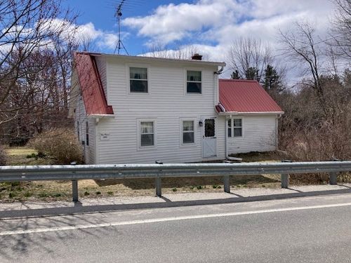 123 West St, Goshen, MA, 01032-7701 | Card Image