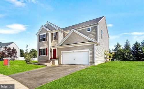 323 Pigott Dr, Florence, NJ, 08518-4024 | Card Image