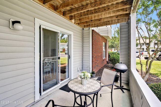 APT-101 - 4110 Breezewood Dr, Condo with 2 bedrooms, 2 bathrooms and null parking in Wilmington NC | Image 24