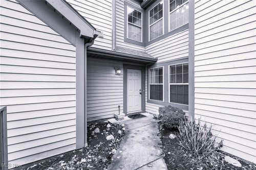 3-225 N Bayshore Dr, Columbiana, OH, 44408-9372 | Card Image