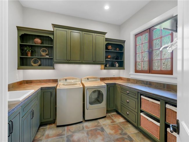 213 Jocassee Point Rd, House other with 6 bedrooms, 7 bathrooms and null parking in Salem SC | Image 21