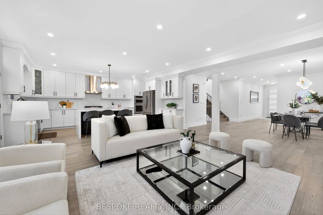 33 Maple St, House other with 4 bedrooms, 5 bathrooms and 5 parking in Ajax ON | Image 13