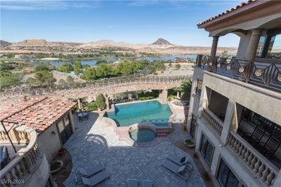 8 Rue Mediterra Drive, House other with 9 bedrooms, 4 bathrooms and null parking in Henderson NV | Image 3