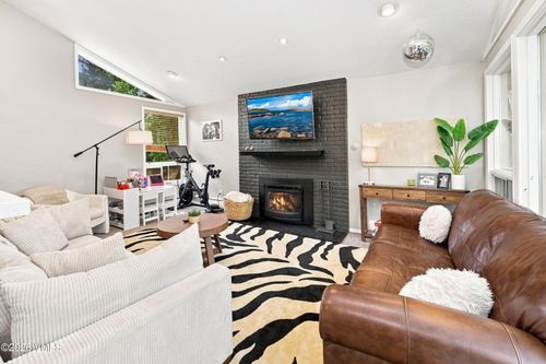 unit-14d-927 Red Sandstone Rd, Vail, CO, 81657-4467 | Card Image