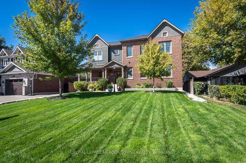 29 Barton St, Milton, ON, L9T1C7 | Card Image