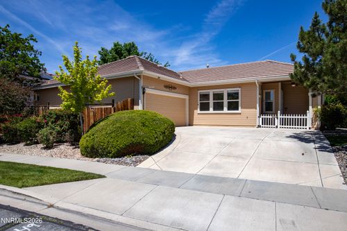 7405 Lorna Ln, Sparks, NV, 89436-6458 | Card Image
