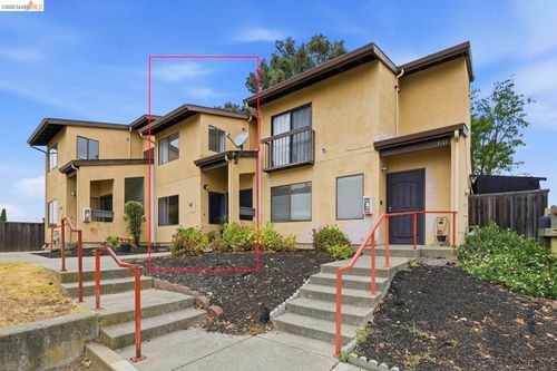 9729 Elmview Dr, Oakland, CA, 94603-1959 | Card Image