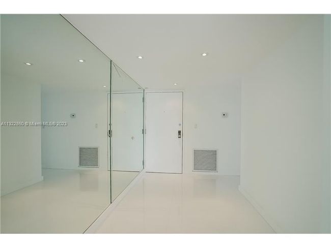 APT-2306 - 18181 Ne 31 St Ct, Condo with 2 bedrooms, 2 bathrooms and null parking in Aventura FL | Image 4