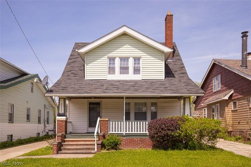 10203 Greenview Ave, Garfield Heights, OH, 44125-1519 | Card Image