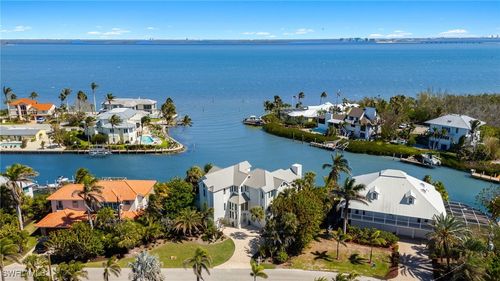 1490 Angel Dr, SANIBEL, FL, 33957-3404 | Card Image