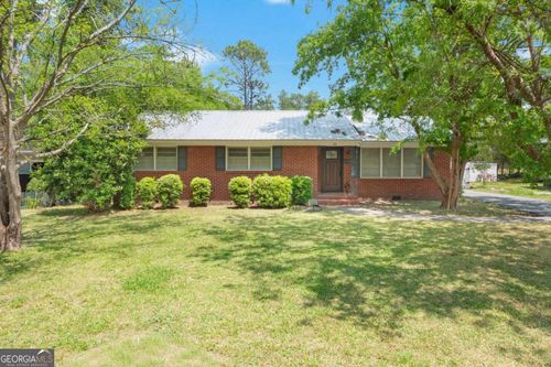 1011 Cherokee Cir, Waycross, GA, 31501-6001 | Card Image