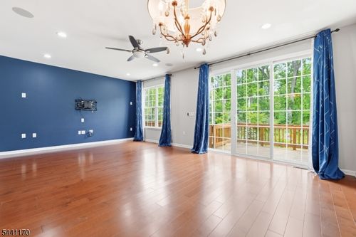 105 Pearce Ln, Monmouth Junction, NJ, 08852-2049 | Card Image