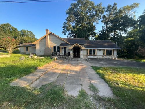 507 Fitzgerald St, East Bernard, TX, 77435-9498 | Card Image