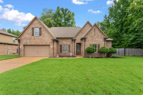 6274 Bending River Rd, Bartlett, TN, 38135-6157 | Card Image