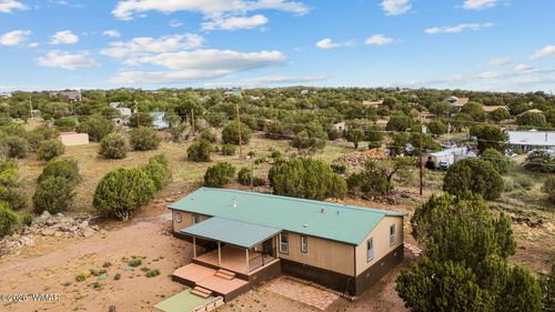 8482 Big Bear Dr, Show Low, AZ, 85901-6833 | Card Image