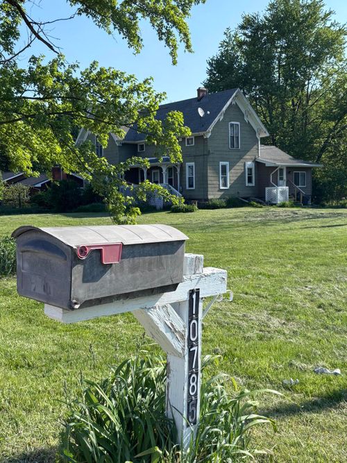 10785 Hitchingham Rd, Milan, MI, 48160-9731 | Card Image