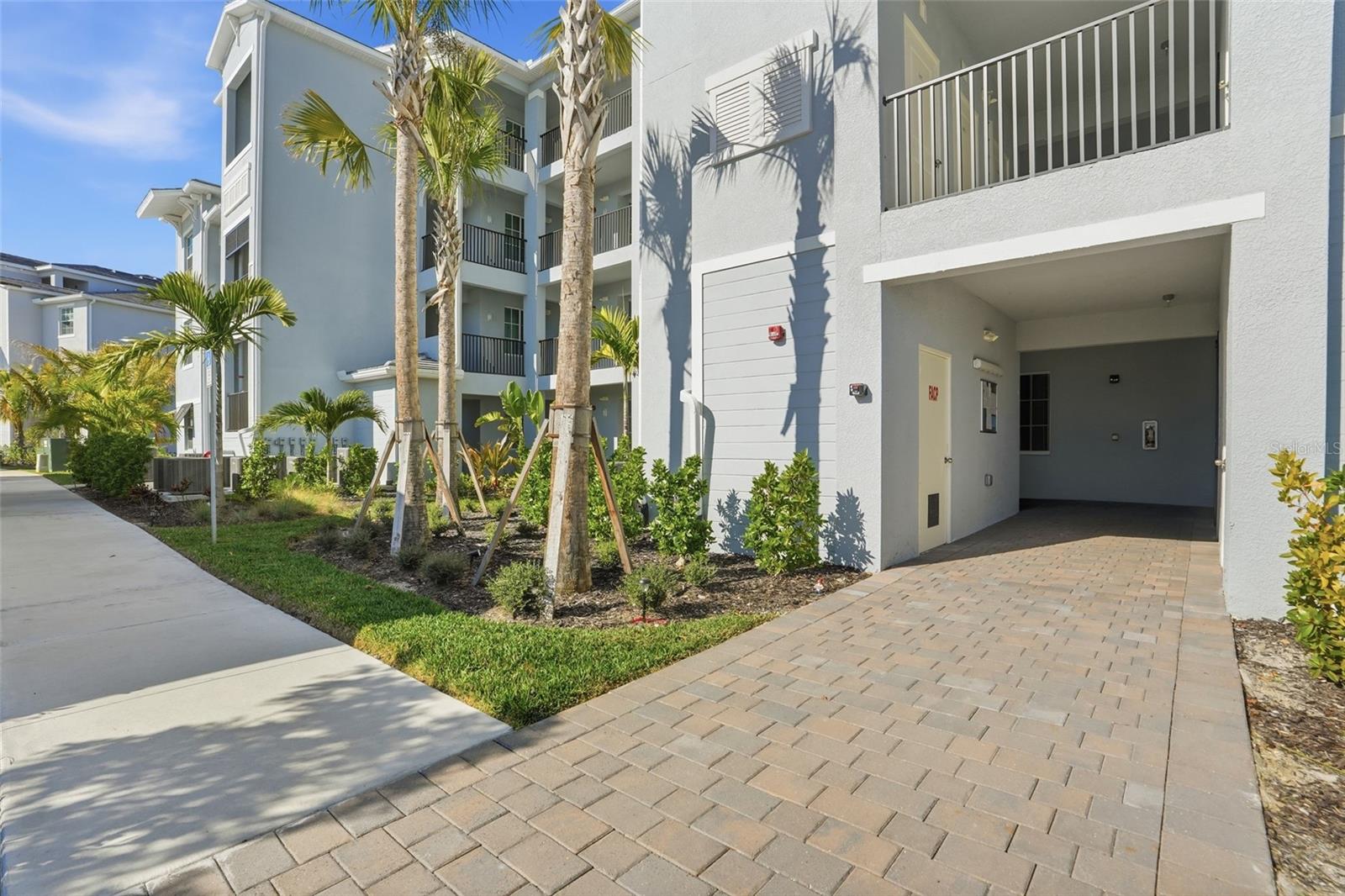 Residential in PUNTA GORDA 2