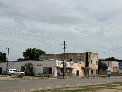 2310 College Ave, Snyder, TX, 79549-1939 | Card Image