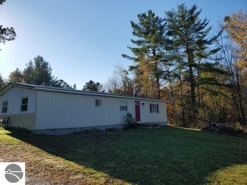35 S Townline, Whittemore, MI, 48770 | Card Image
