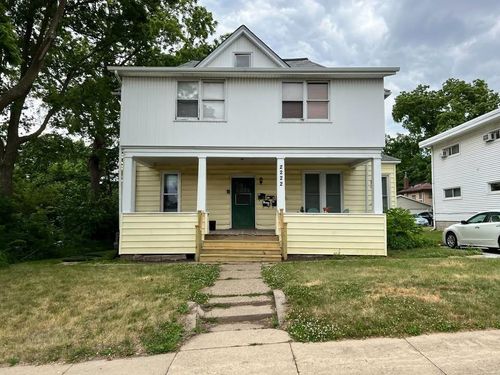 2222 Walnut St Street, Cedar Falls, IA, 50613 | Card Image