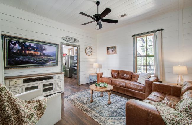 14203 Cypress Creek Blvd, House other with 3 bedrooms, 2 bathrooms and 2 parking in Cypress TX | Image 15