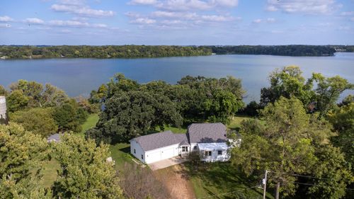 11742 Sunset Cir, Hutchinson, MN, 55350-8306 | Card Image