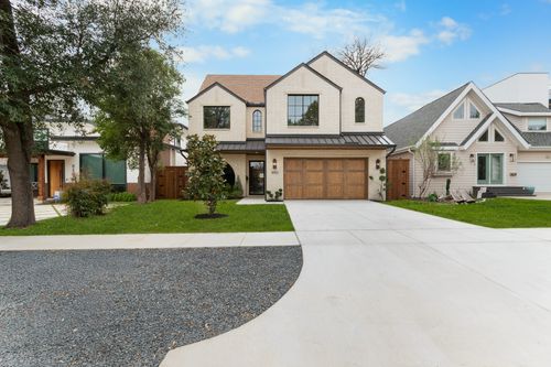 8611 San Fernando Way, Dallas, TX, 75218-4030 | Card Image