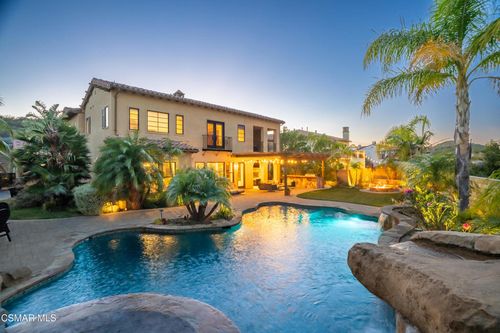 796 Via Sedona, Newbury Park, CA, 91320-7055 | Card Image