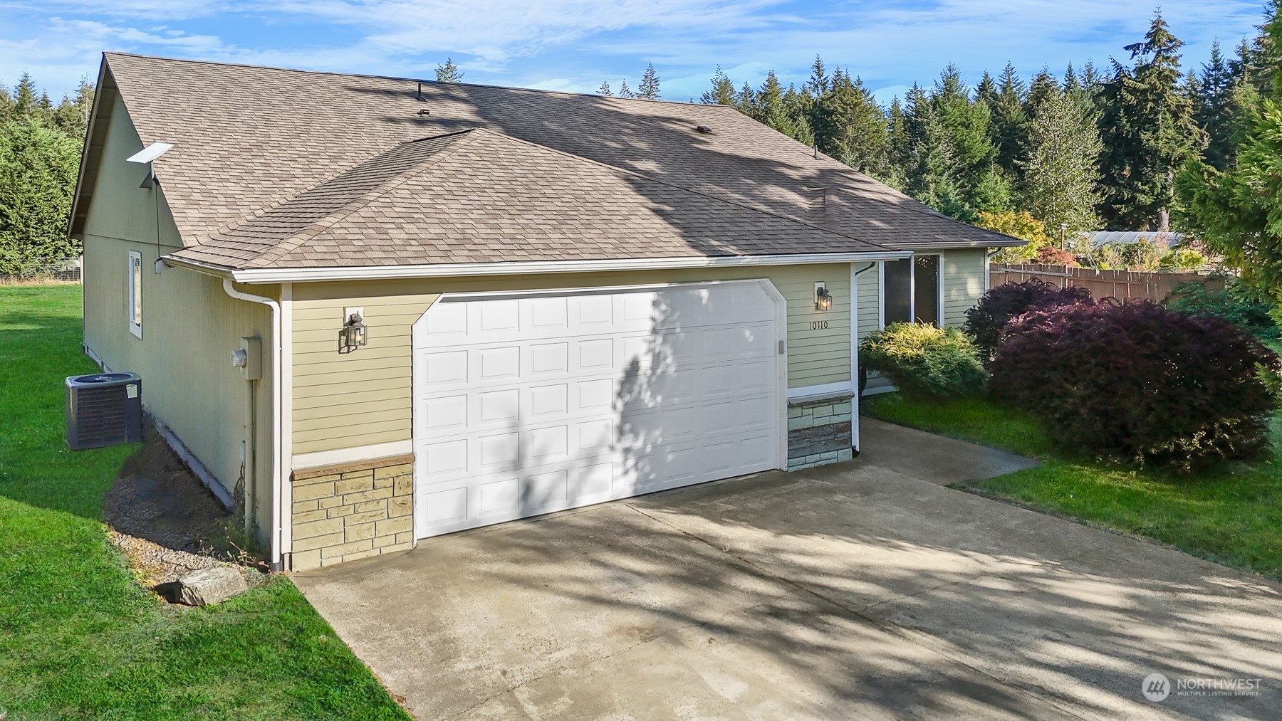 131st Ln, Rainier, WA 98576