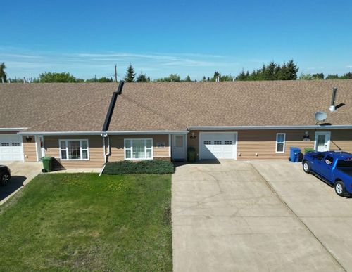 10612 97 Ave, La Crete, AB, T0H2H0 | Card Image