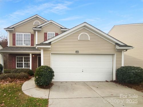 2701 Buckleigh Dr, Charlotte, NC, 28215-7543 | Card Image
