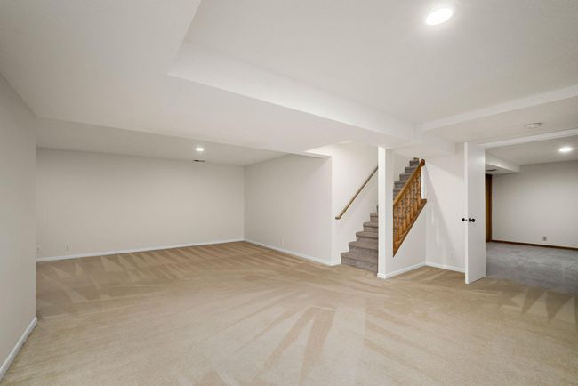 Large lower level | Image 22