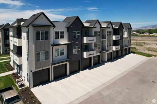 304-3085 S 225 W, Logan, UT, 84321 | Card Image