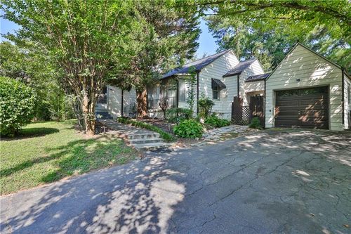 616 Darlington Rd Ne, Atlanta, GA, 30305-2709 | Card Image