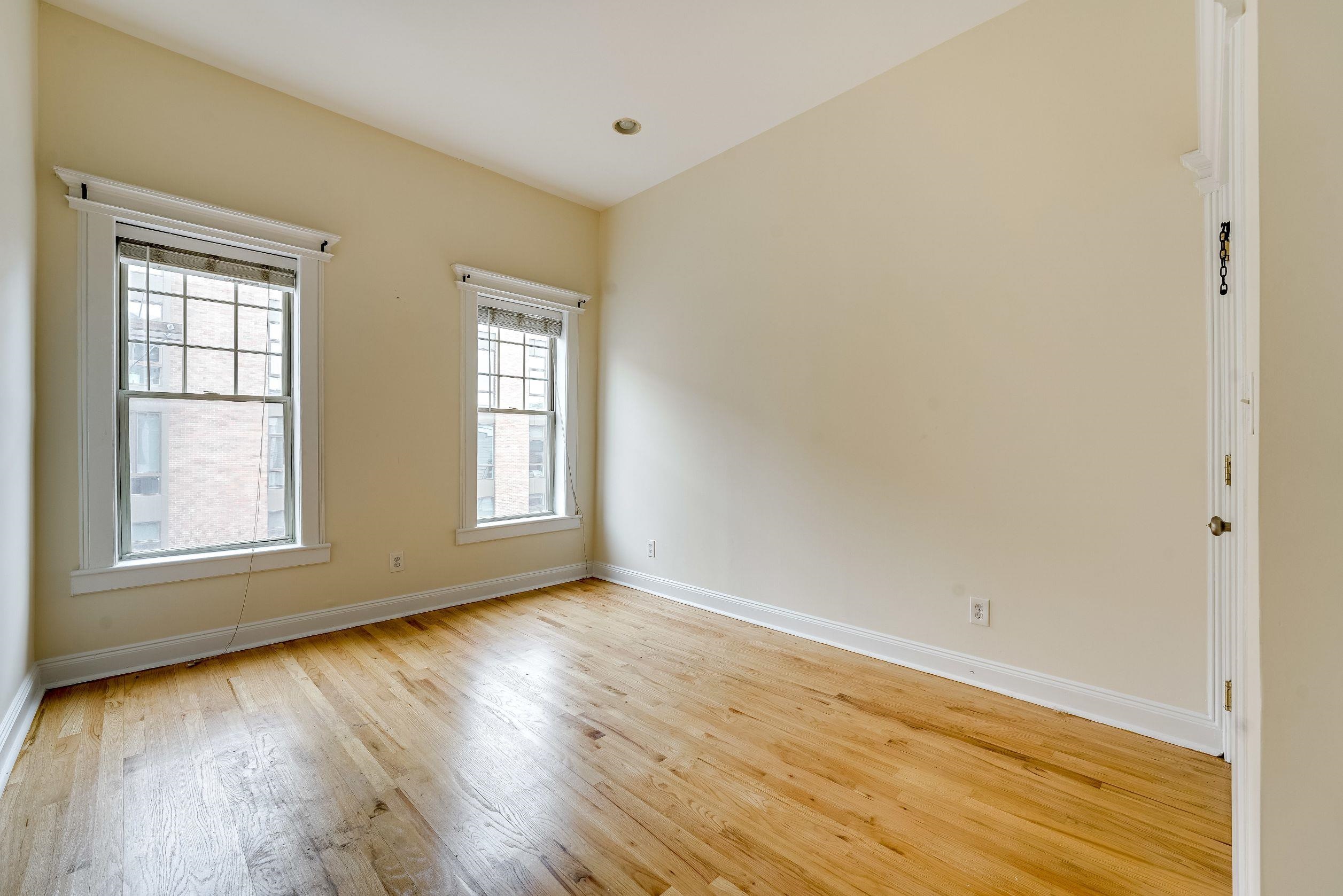Residential Lease in JC, Downtown 3